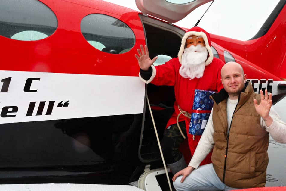 Ho-ho-hoher Besuch auf dem Flugplatz Jahnsdorf: Hier landet der Weihnachtsmann