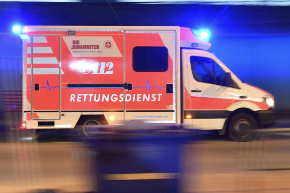 Mehrere Kinder wurden nach dem Unfall ins Krankenhaus gebracht. (Symbolfoto)