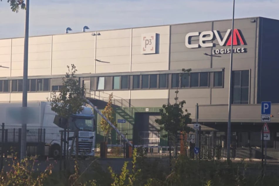 Das wird die Produktionshalle des US-Rüstungsunternehmens Covenant.
