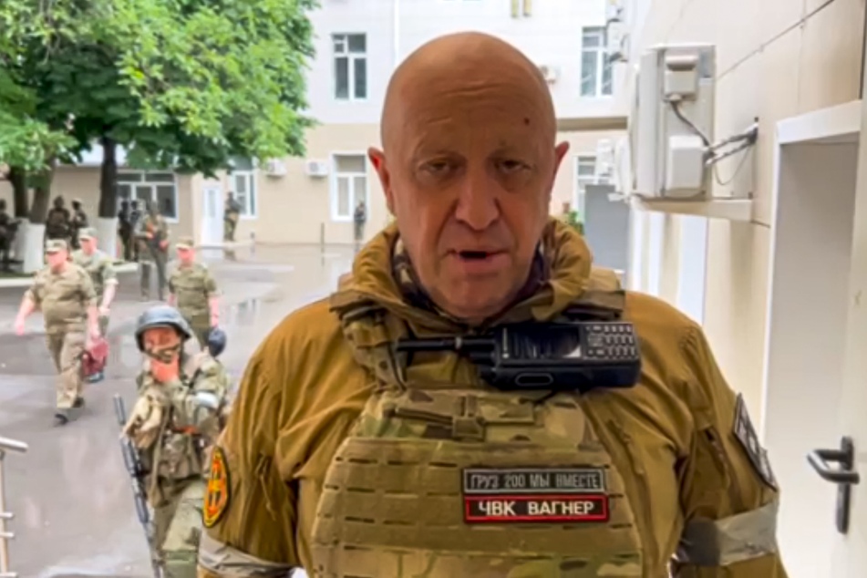 Dieses vom Prigoschin Pressedienst zur Verfügung gestellte Videostandbild zeigt Jewgeni Prigoschin, Chef der Söldnertruppe Wagner, bei einer Videoansprache.