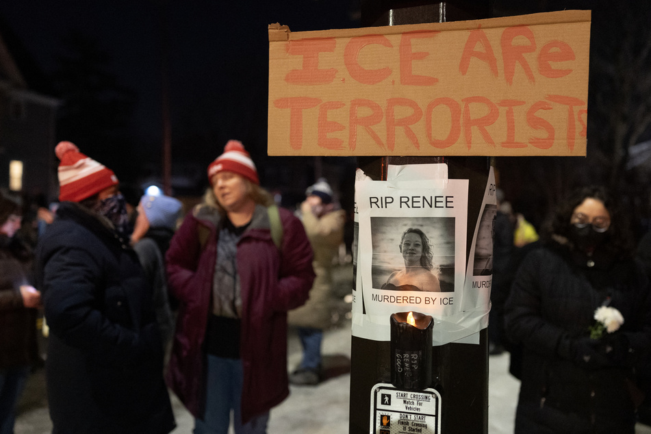 Minneapolis gears up for mass protests as details about mother killed by ICE emerge