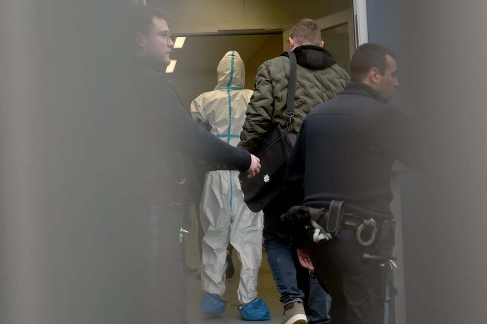 Der Messer-Mörder von Aschaffenburg hätte schon vor seiner Tat eigentlich ins Gefängnis gemusst.