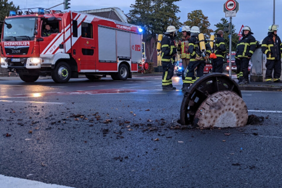 Die Feuerwehr ist mit einem Großaufgebot in Euskirchen im Einsatz.