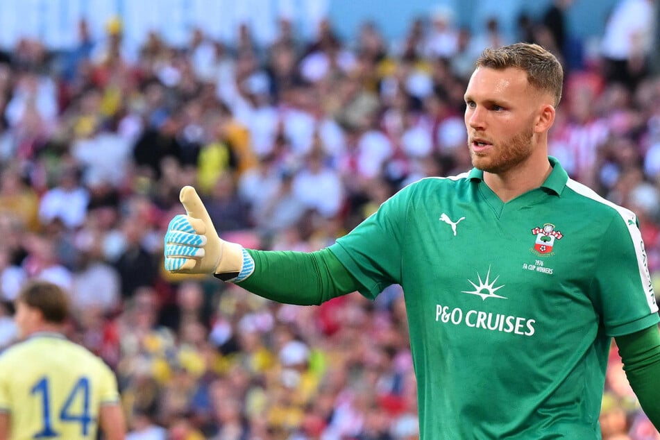 Von der Bank in die Premier League? Ex-Bundesliga-Ersatzkeeper kämpft dank Mega-Serie um Aufstieg