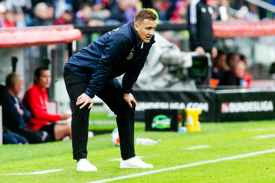 Der Blick geht trotz aller Schwierigkeiten voraus: FCE-Coach Aleksey Shpilevski hat jetzt zwei Wochen Zeit, um seine Truppe in die Spur zu bringen.