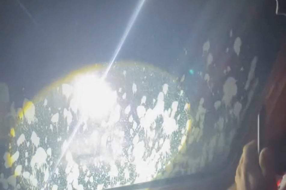Israeli forces sprayed a white chemical substance on the Madleen, causing crew members' eyes to burn.