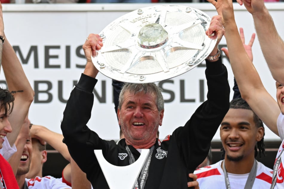 Mit dem 1. FC Köln feierte Friedhelm Funkel (71) vor rund einer Woche die Zweitliga-Meisterschaft.