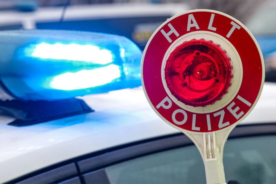 Die Polizei konnte drei junge Raser aufgreifen. (Symbolfoto)