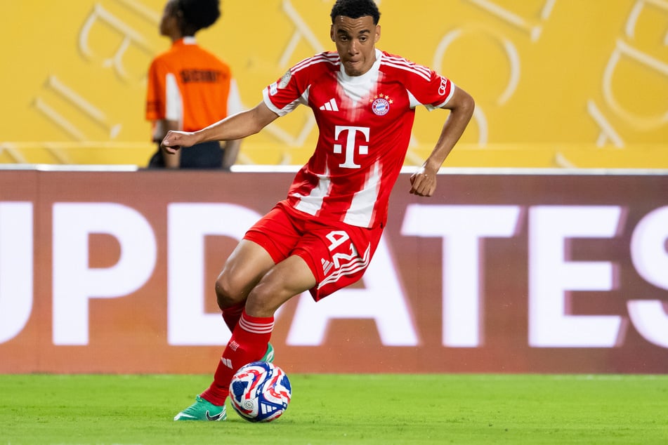 Jamal Musiala (22) brach sich das linke Wadenbein.