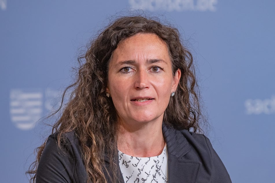 Justizministerin Constanze Geiert (49, CDU) zog auf Anfrage Bilanz zu den Connewitz-Verfahren.