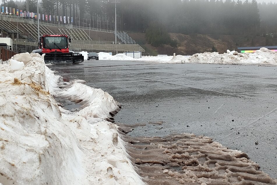 Kaum vorstellbar: In dieser Woche soll hier ein Biathlon-Weltcup ausgetragen werden.