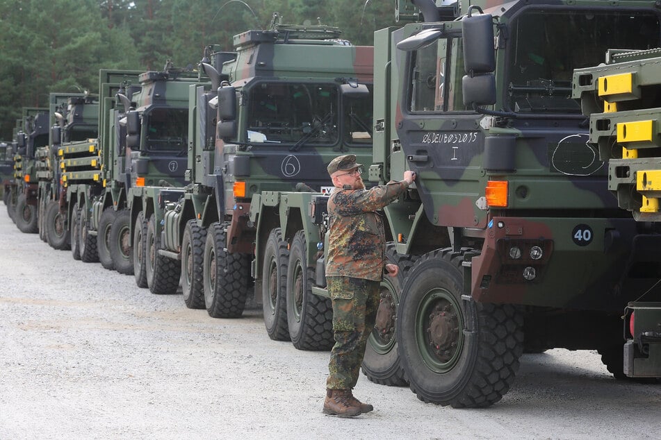 Nach über 300 Kilometern war an diesem Samstag Schluss: Das Versorgungsbataillon kam auf dem Truppenübungsplatz Oberlausitz an.