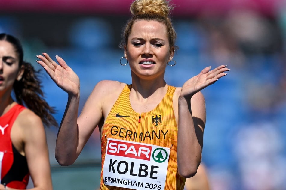Leichtathletin Smilla Kolbe (24) hat rassistische Kommentare über ihre Teamkollegen beklagt.