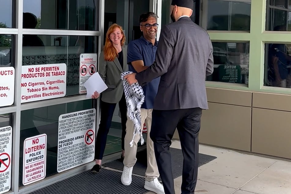 Dr. Badar Khan Suri, a postdoctoral fellow at Georgetown University, is released from the Prairieland Detention Center in Alvarado, Texas, on May 14, 2025.