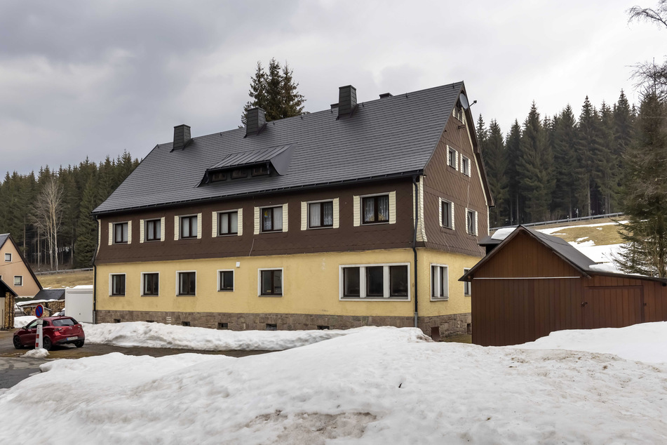 Das historische Zollhaus wurde nun saniert und zur außergewöhnlichen Herberge umgewidmet.