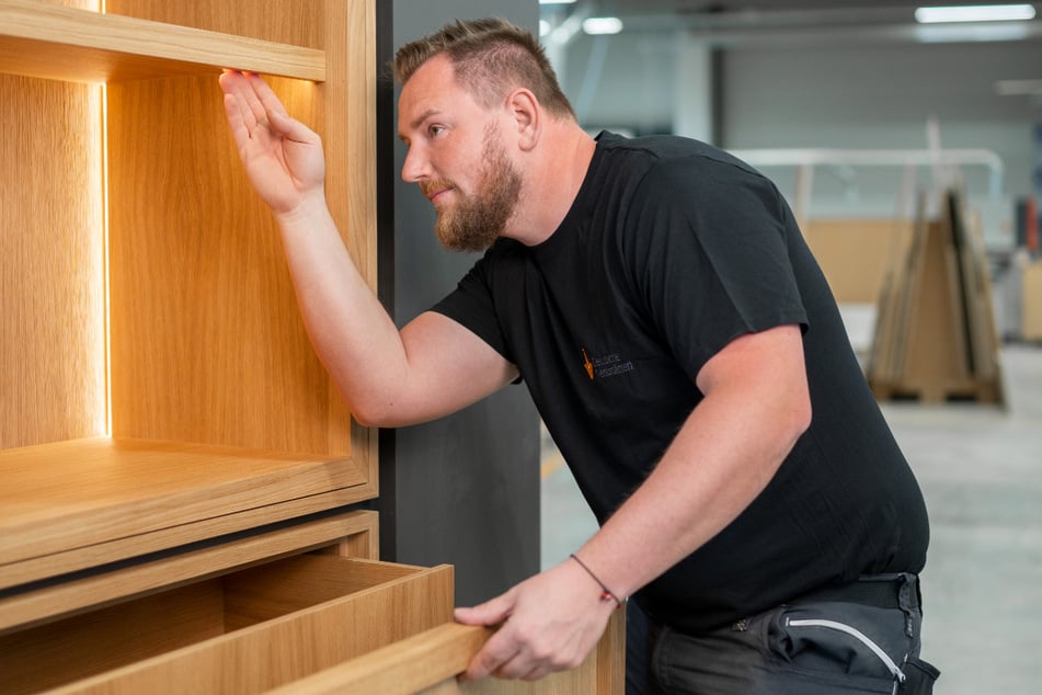 Die Bewerbung als Tischler (m/w/d) klappt ganz einfach über das Bewerbungsformular.