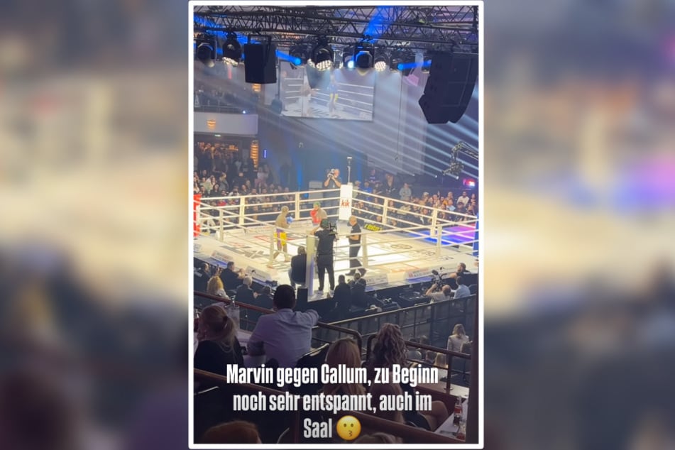 Statt Eric Stehfest steht gerade Callum Izzard gegen Marvin Manson im Ring. Wer setzt sich am Ende durch?