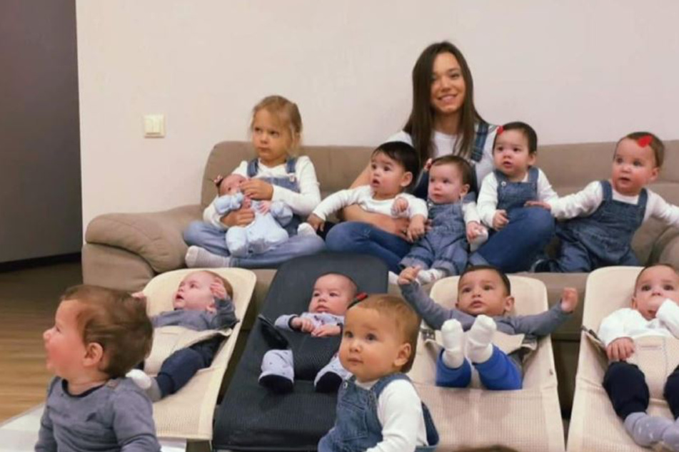 Mutter hat bereits 21 leibliche, fast gleich alte Kinder und will 79 weitere: Darum ist das möglich!