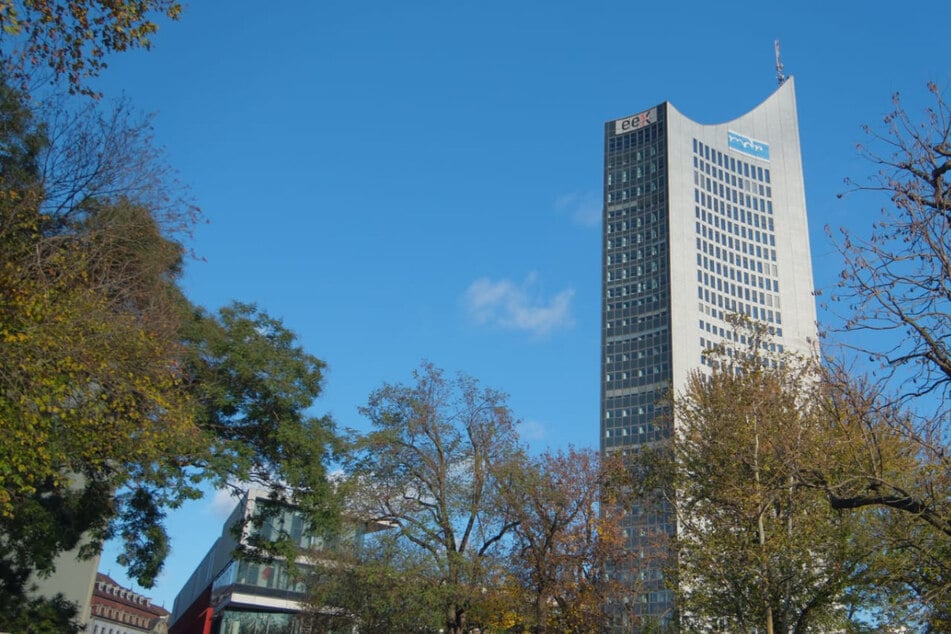 Das Logo der European Energy Exchange am Leipziger Panorama Tower. Prangt es bald an einem anderen Gebäude?