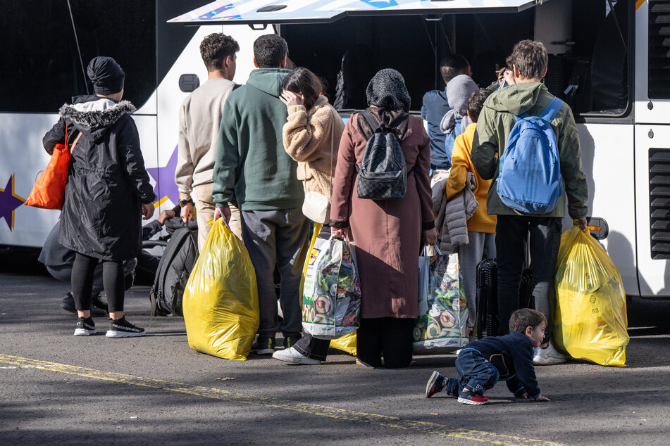Neue Asyl-Umfrage: So viele Deutsche wollen Aufnahme-Stopp von Flüchtlingen