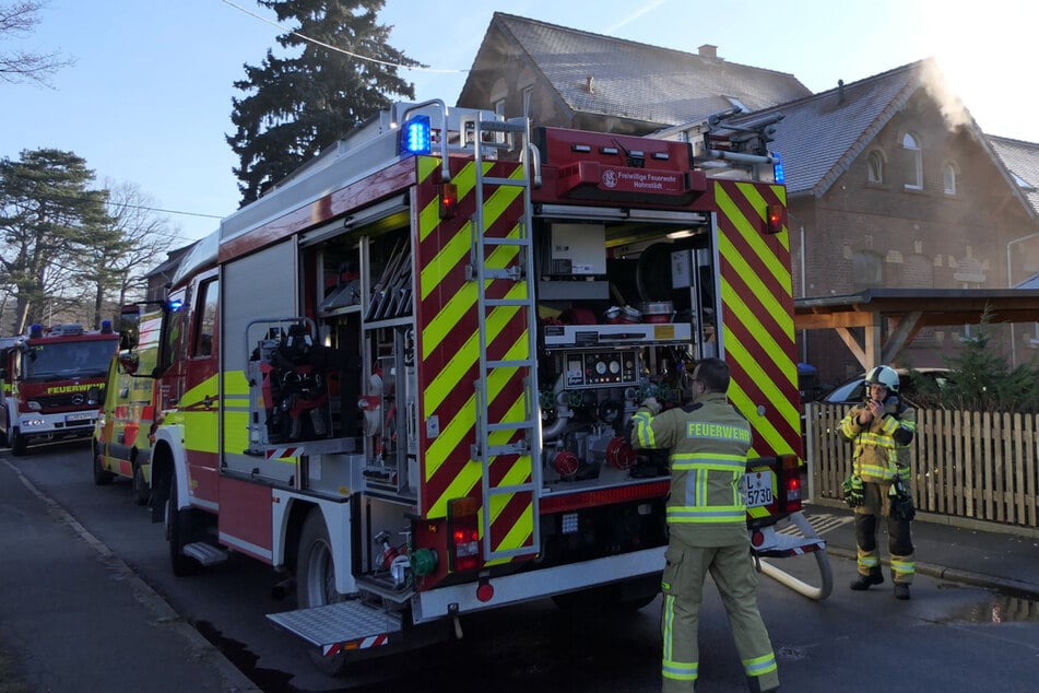 Die Freiwilligen Feuerwehren aus Grimma/Hohnstädt und Nerchau sollen vor Ort gewesen sein.