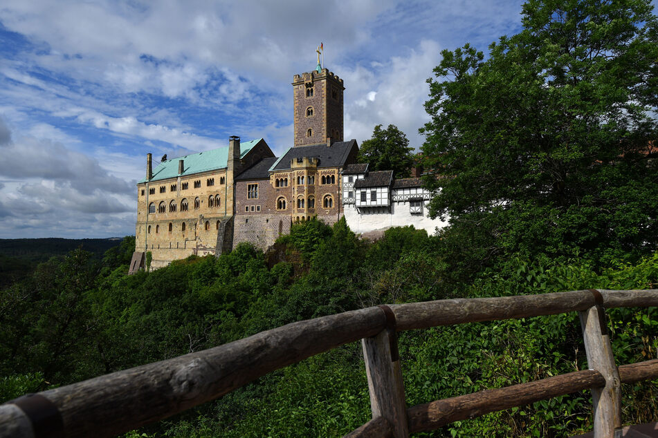 Die Wartburg ist das Wahrzeichen von Eisenach. Nun kehrt die Stadt in den, nach der Burg benannten Landkreis zurück.