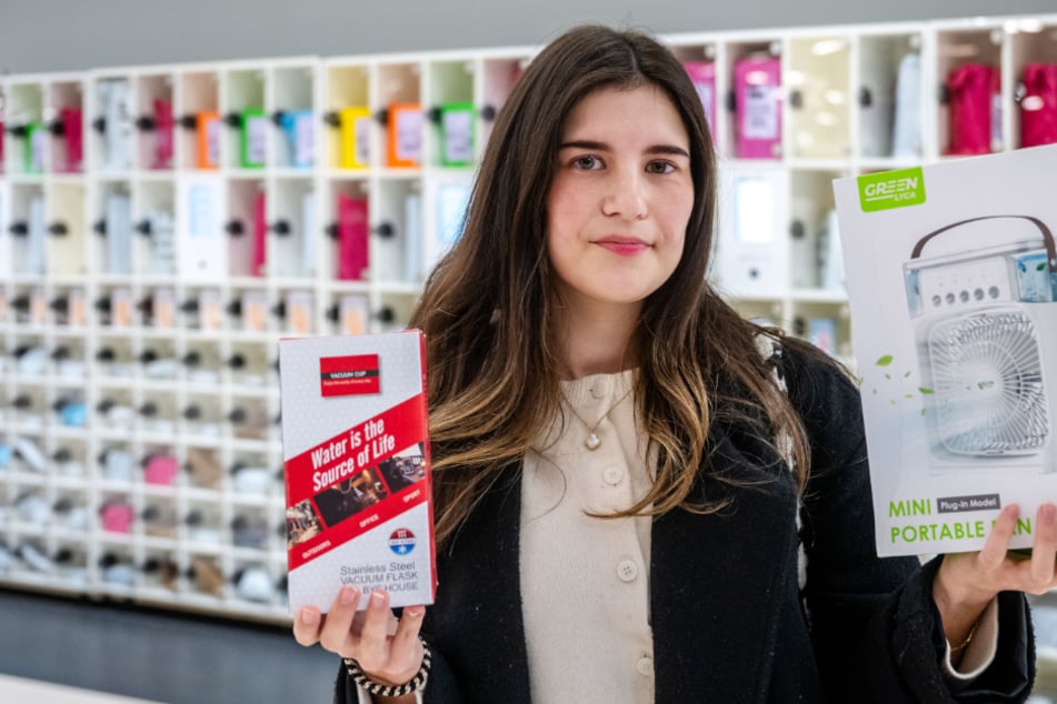 Chemnitz: Chemnitzer Retouren-Automat im TAG24-Test: Was steckt wirklich in den "Secret-Boxen"?