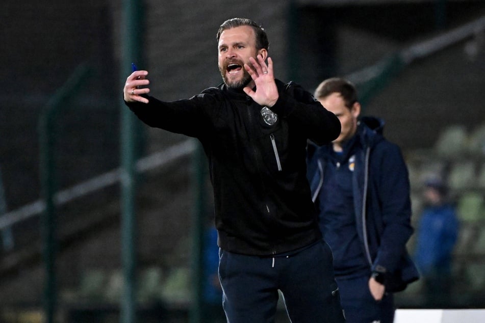 FCC-Trainer René Klingbeil (42) bleibt mit seinem Team in der Erfolgsspur. Die letzte Niederlage gab es am 22. Januar (0:1 bei Hertha BSC II). (Archivbild)