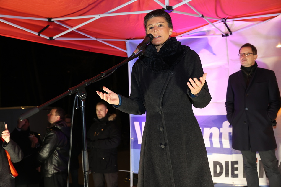 In der Gunst der Wählerschaft: Linken-Politikerin Sahra Wagenknecht (53) ist entgegen ihrer Partei auf ungeahnten Höhenflügen.