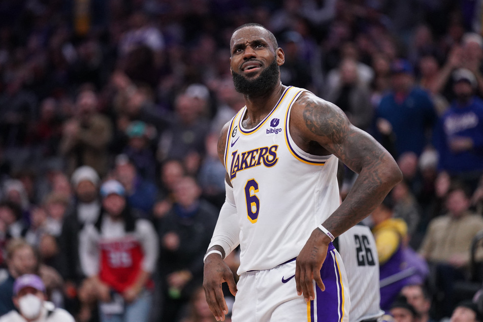 LeBron James scored 37 points for the Los Angeles Lakers against the Sacramento Kings.