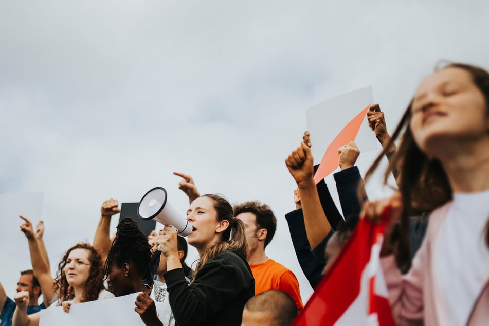 Aufgrund von zwei Demonstrationen kann es am Dienstag in Jena zu Verkehrsbehinderungen kommen. (Symbolfoto)