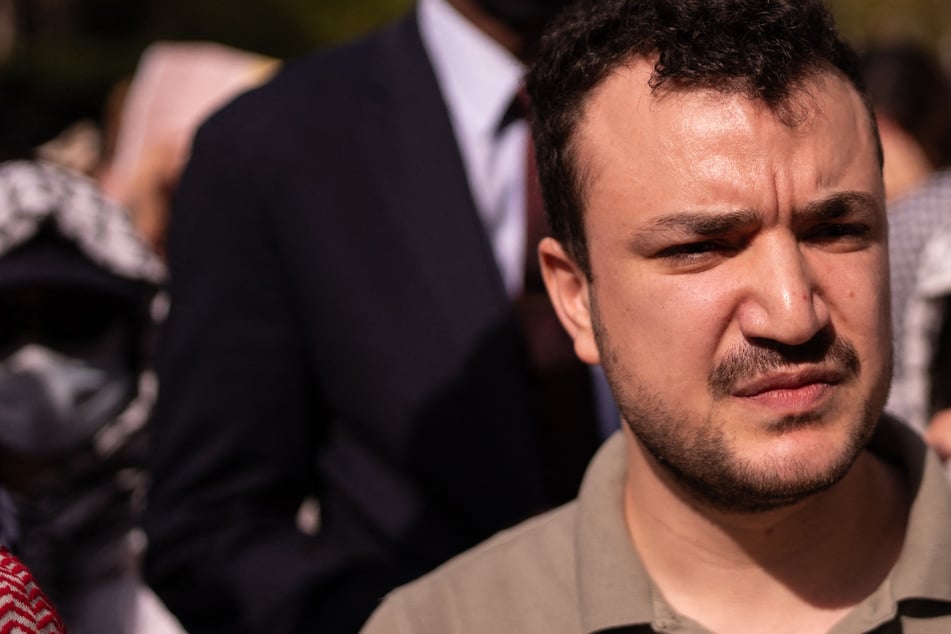 Mahmoud Khalil faces threat of re-arrest as appeals court overturns ruling