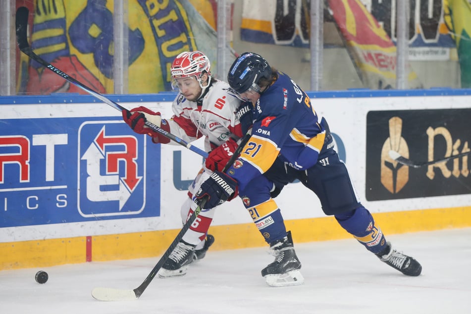 Die Eispiraten kamen gut ins Spiel und gingen durch Benjamin Corbeil (24, l.) in Führung.