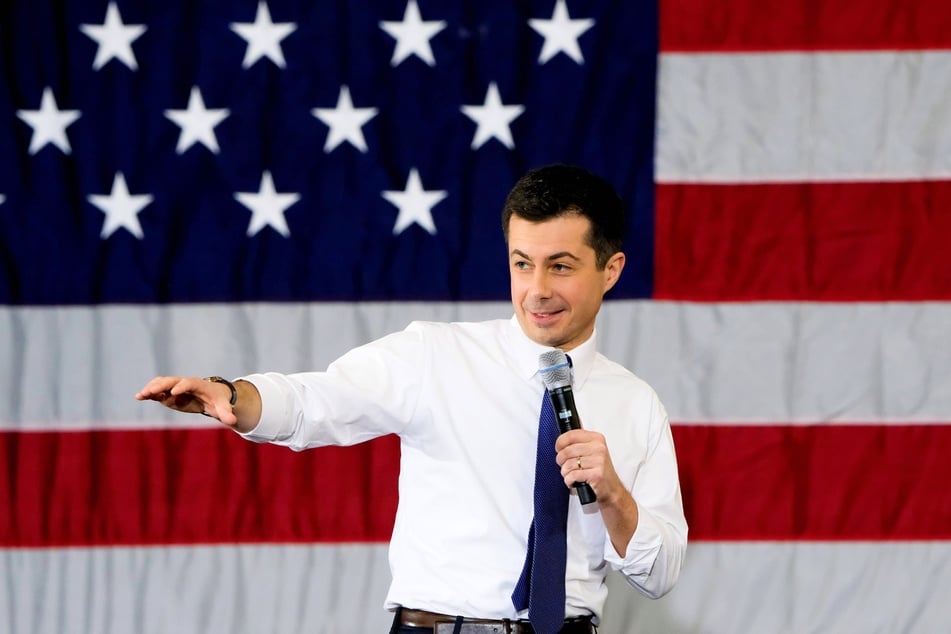 Democrat Pete Buttigieg reportedly met with Senate Minority Leader Chuck Schumer last week to discuss a possible run for the office.