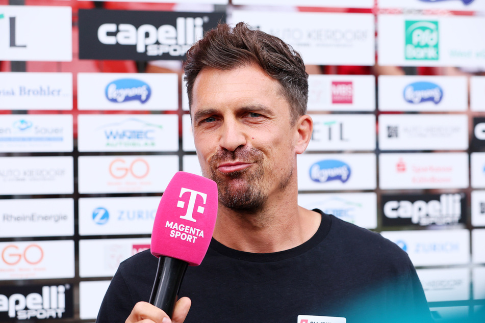 Thomas Stamm stand vor Spielbeginn Im TV Rede und Antwort.