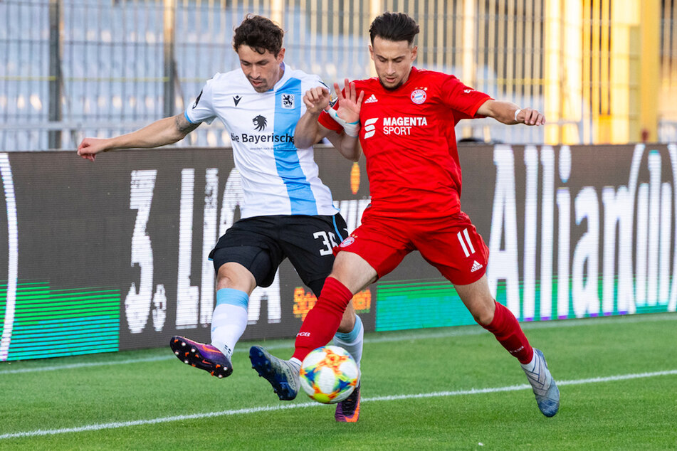 Nicolas Kühn (20,r) hier beim Spiel gegen den TSV 1860, wird dem FC Bayern München II erhalten bleiben.