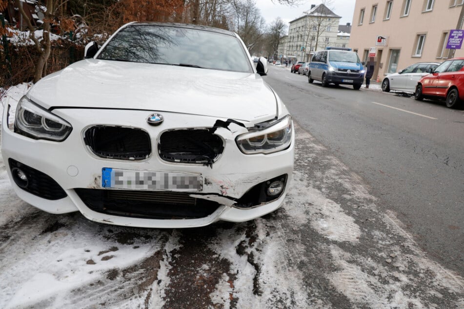 Der BMW krachte in einen Skoda.