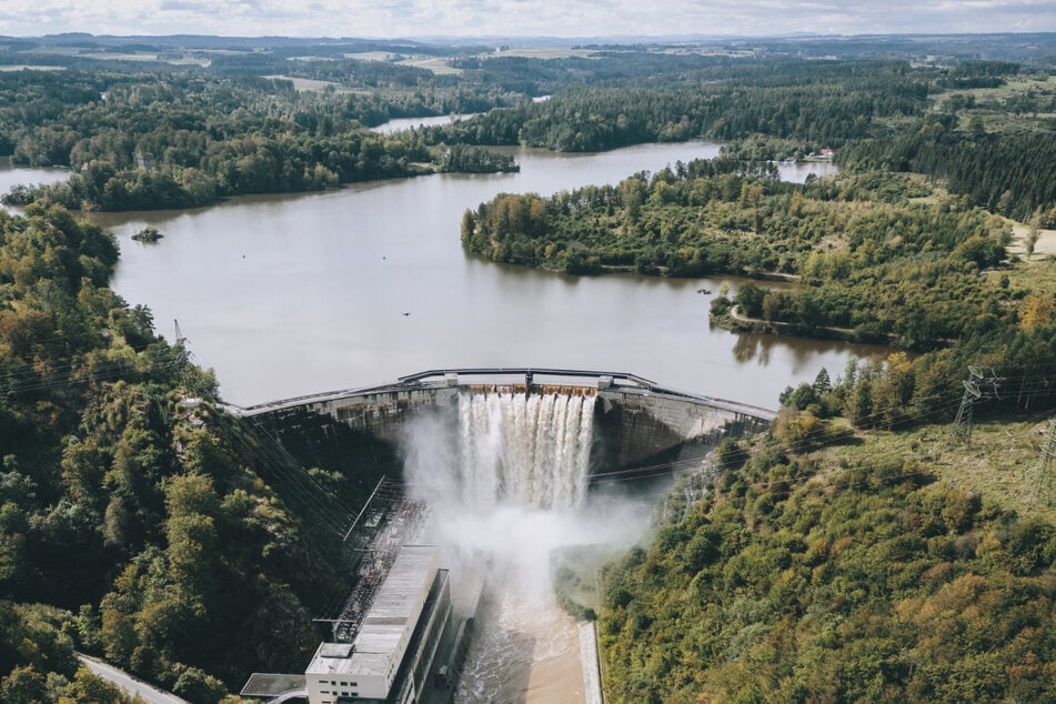 Wie hier am Ottensteiner Stausee (Österreich) ist die Lage in weiten Teilen Zentral- und Osteuropas angespannt.