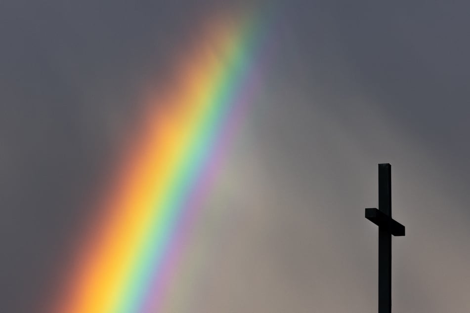 Die Kirche stellt sich hinter der Pfarrerin. (Symbolbild)