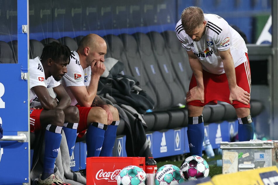 Hamburgs Bakery Jatta (22), Toni Leistner (30) und Simon Terodde (33, v.l.n.r.).