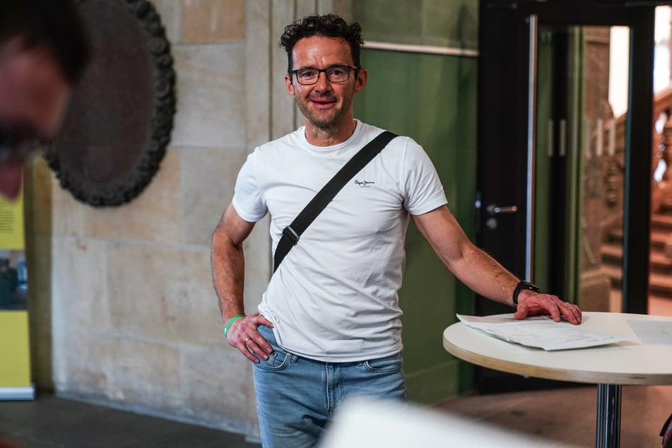 Projektleiter Kay Ullmann (45) ist stolz, den Turm mit seinem Team wieder zugänglich gemacht zu haben.