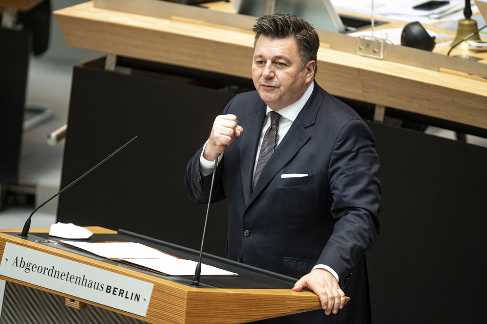 Innensenator Andreas Geisel (54, SPD) hat sich am Donnerstag bei den Opfern der Anschläge entschuldigt.