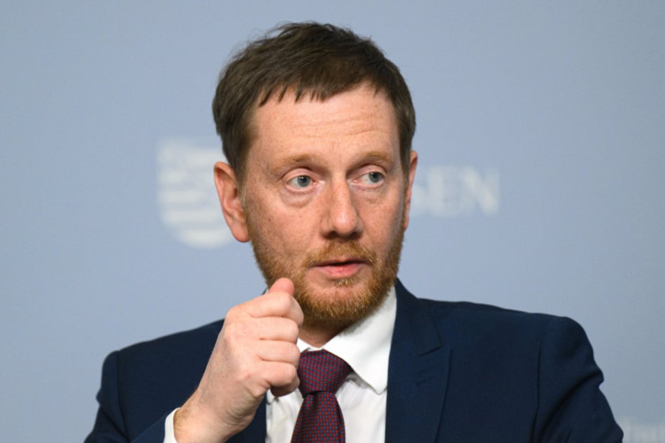 Michael Kretschmer (46, CDU hieß die Flüchtlinge aus der Ukraine in Deutschland willkommen.