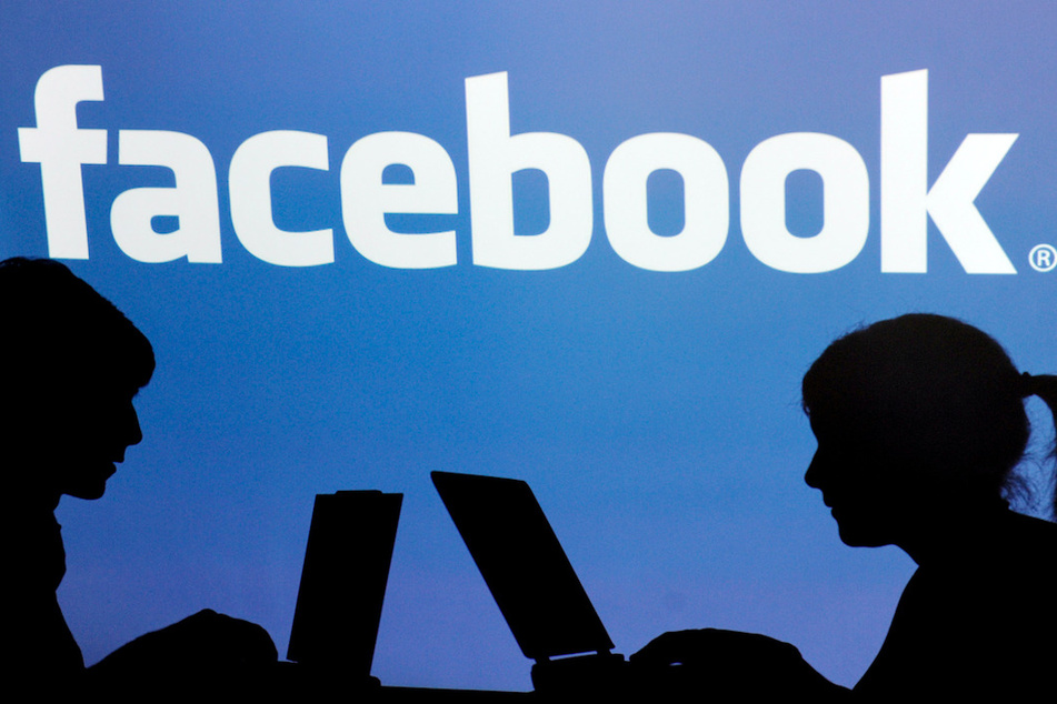 Die Justiz prüft: Sollte man bei Facebook nur noch mit echtem Namen teilnehmen dürfen oder anonym bleiben? (Symbolbild)