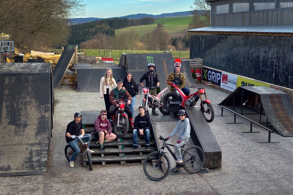 Das Trainingsgelände wird aktuell von 17 Teilnehmern genutzt.