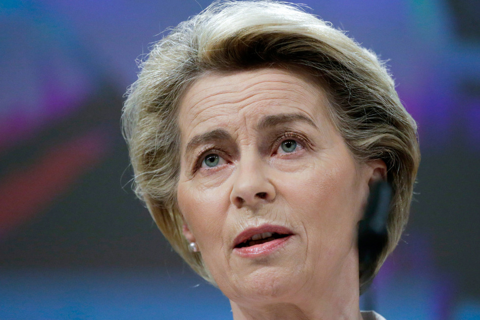 "Wir wollen in den nächsten Monaten die technischen Voraussetzungen schaffen", bekräftigte von der Leyen (62). "Damit der digitale grüne Pass aber ein Erfolg wird, brauchen wir die Unterstützung aller Mitgliedsstaaten."