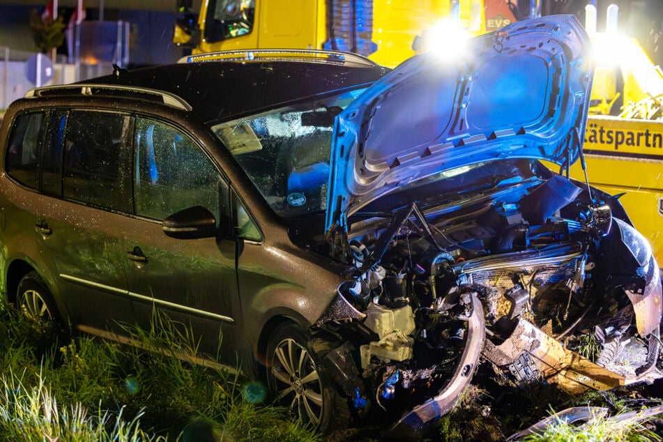 Unfall mit Fahrerflucht: 15-Jähriger schwer verletzt zurückgelassen