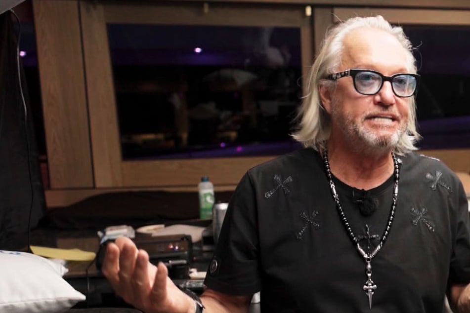 Die Geissens: Multimillionär im Tattoo-Wahn: Meint Robert Geiss dieses Motiv wirklich ernst?