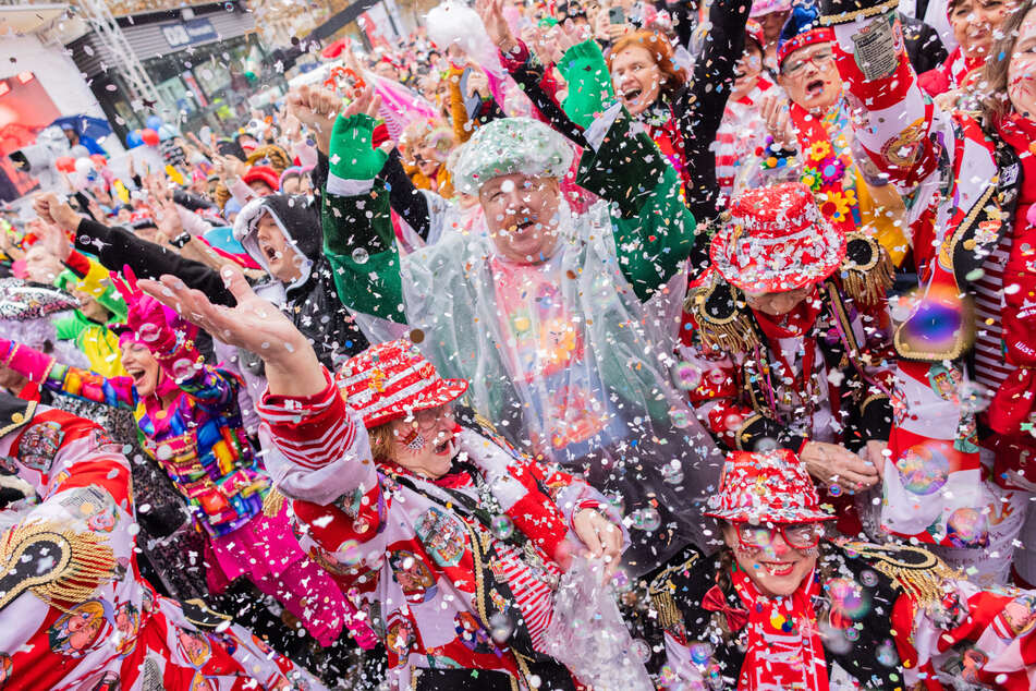 Der Kölner Karneval steht für Frohsinn und Spaß, wird in diesem Jahr aber durch Terror-Drohungen getrübt. (Symbolbild)