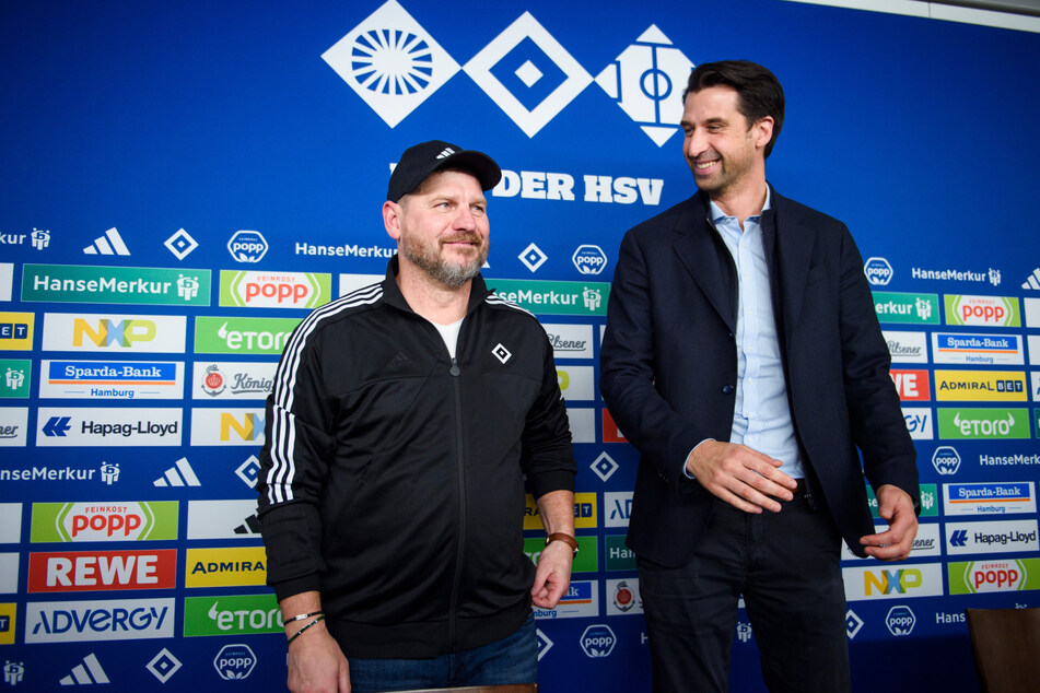 Sport-Vorstand Jonas Boldt (42, r) präsentierte Baumgart als neuen HSV-Trainer.